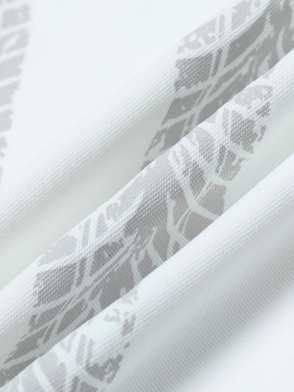 687c36dc7d1f4c41a3c43dc5e04bec63-Max-Origin